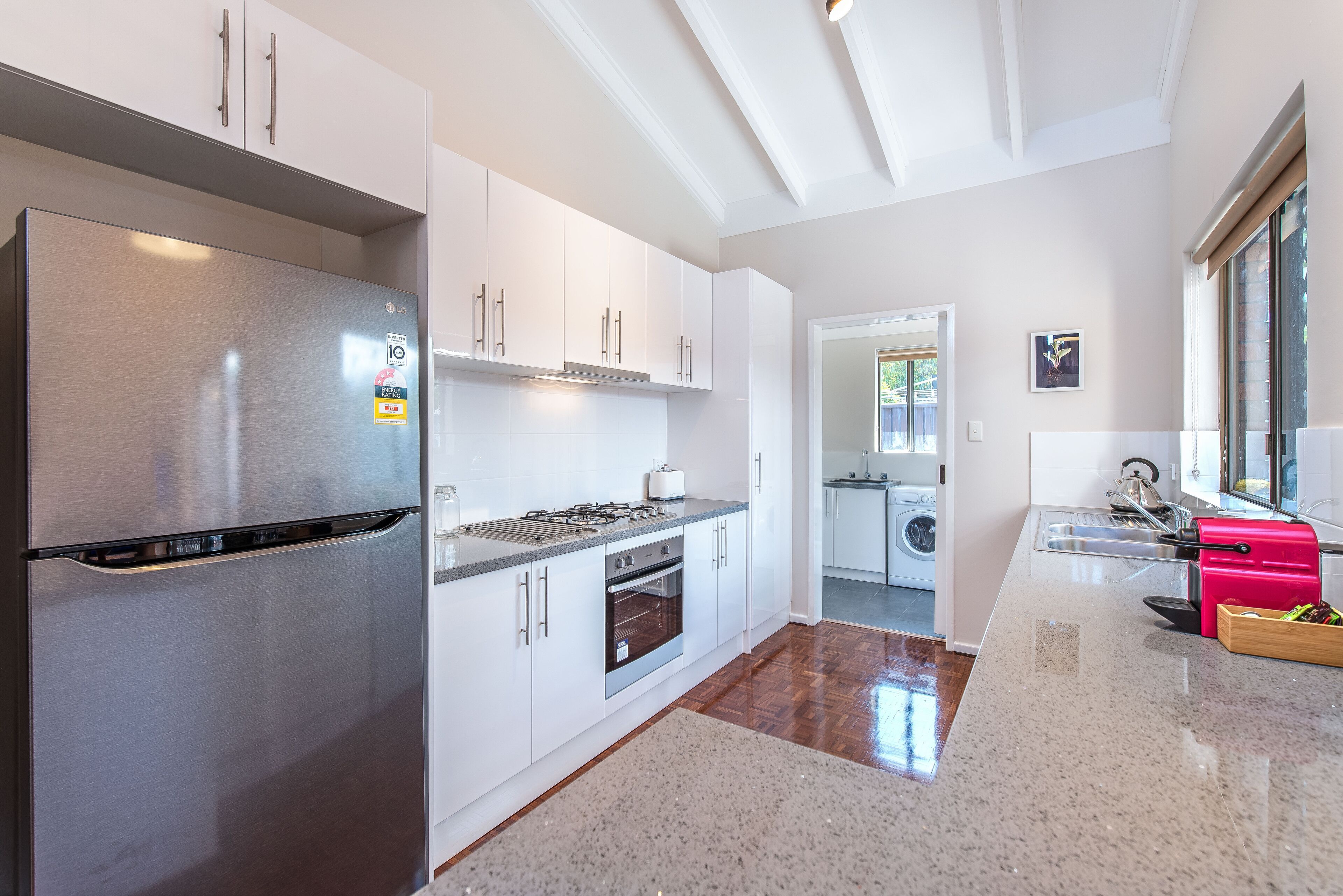 New Perfectly located Perth Lotus Retreat