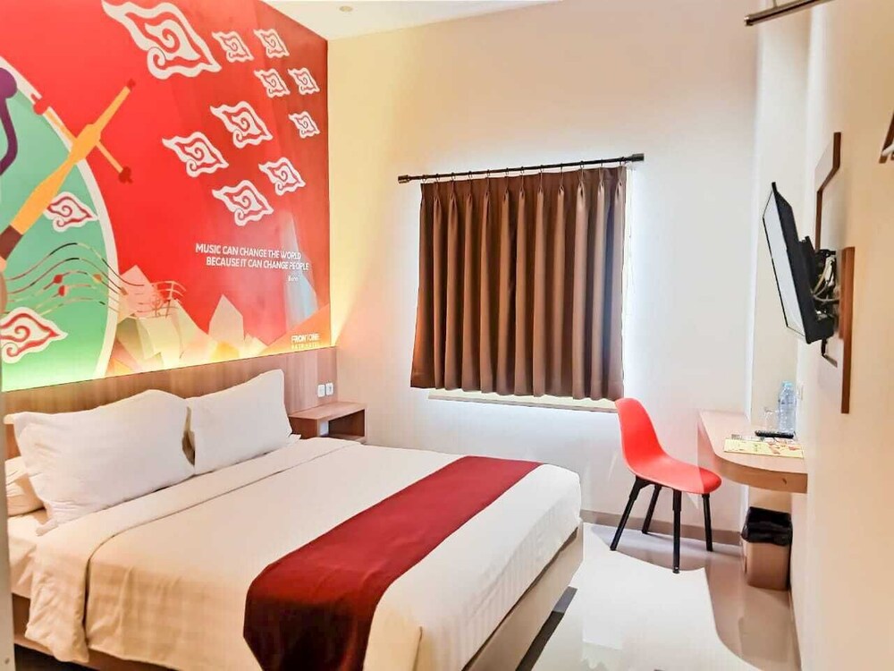 Front One Hotel Nganjuk in Nganjuk | Best Rates & Deals on Orbitz