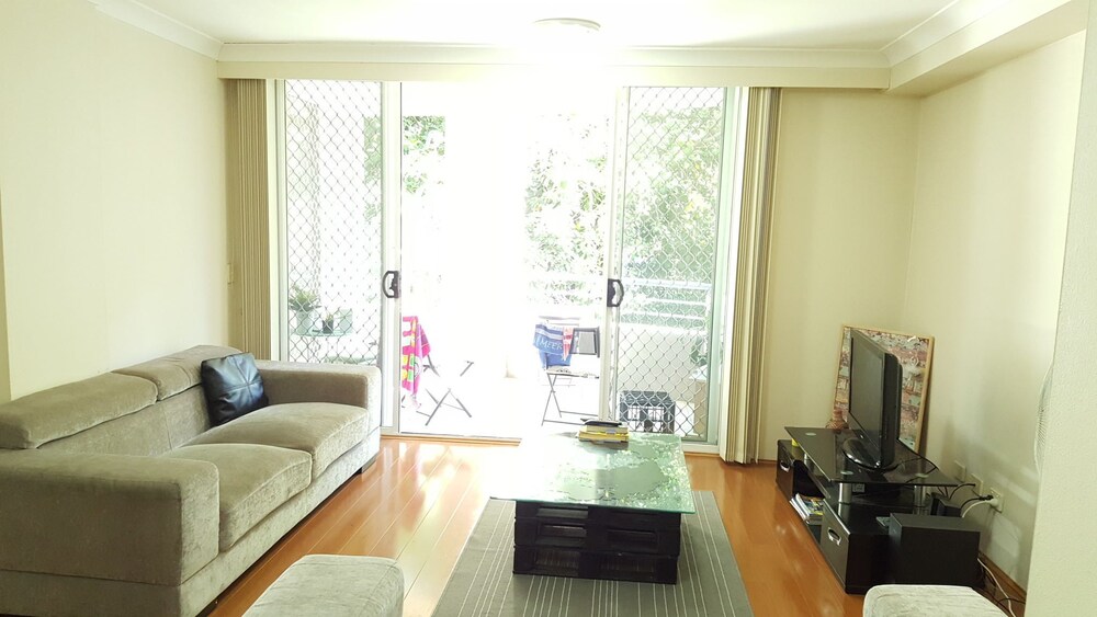 Furnished 2 Bedroom By Harbourside