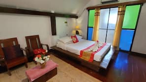 In-room safe, individually decorated, individually furnished, desk