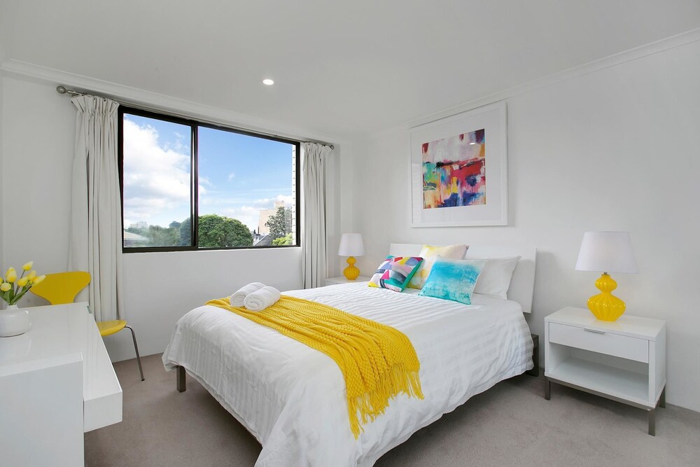Newly Renovate Immaculate Cremorne One Bedroom Apartment - CREM4