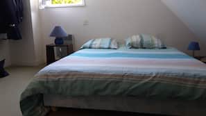 5 bedrooms, individually decorated, individually furnished
