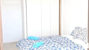 1 bedroom, iron/ironing board, free WiFi