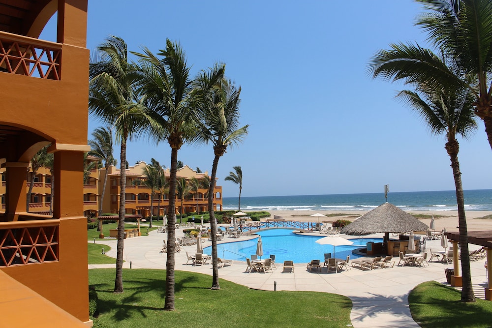 Luxury Suites By Estrella del Mar in Mazatlán Best Rates & Deals on