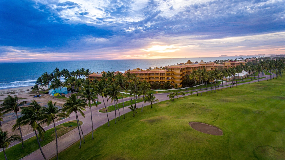 Luxury Suites By Estrella del Mar in Mazatlán Best Rates & Deals on