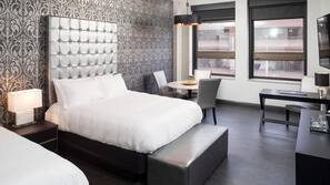 1 bedroom, premium bedding, pillowtop beds, blackout drapes