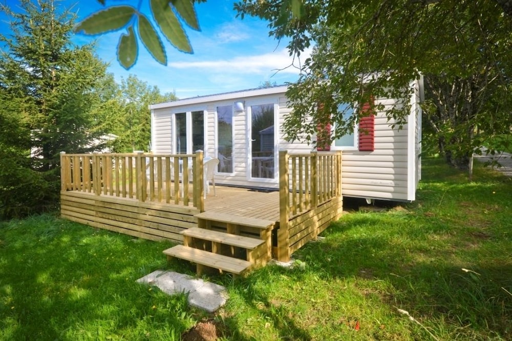 Camping La Plage Verte Mont Dore Fra Lastminuteconz