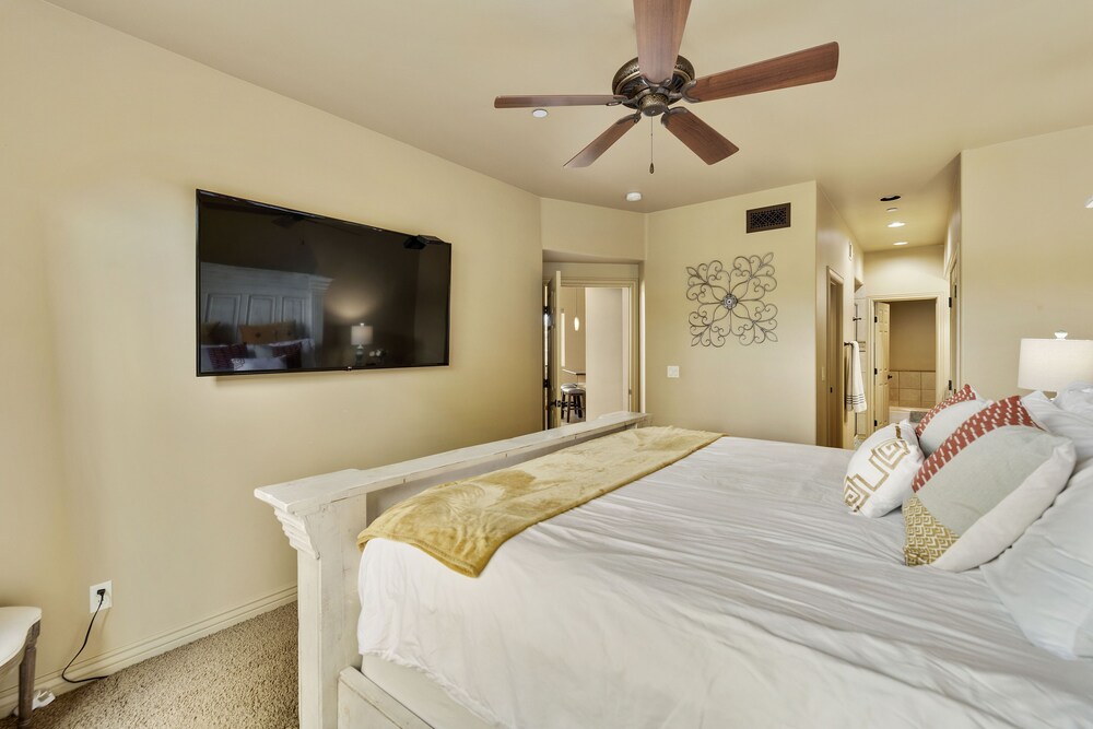 4 Bedroom Luxury Townhome minutes from downtown Payson Payson Vrbo
