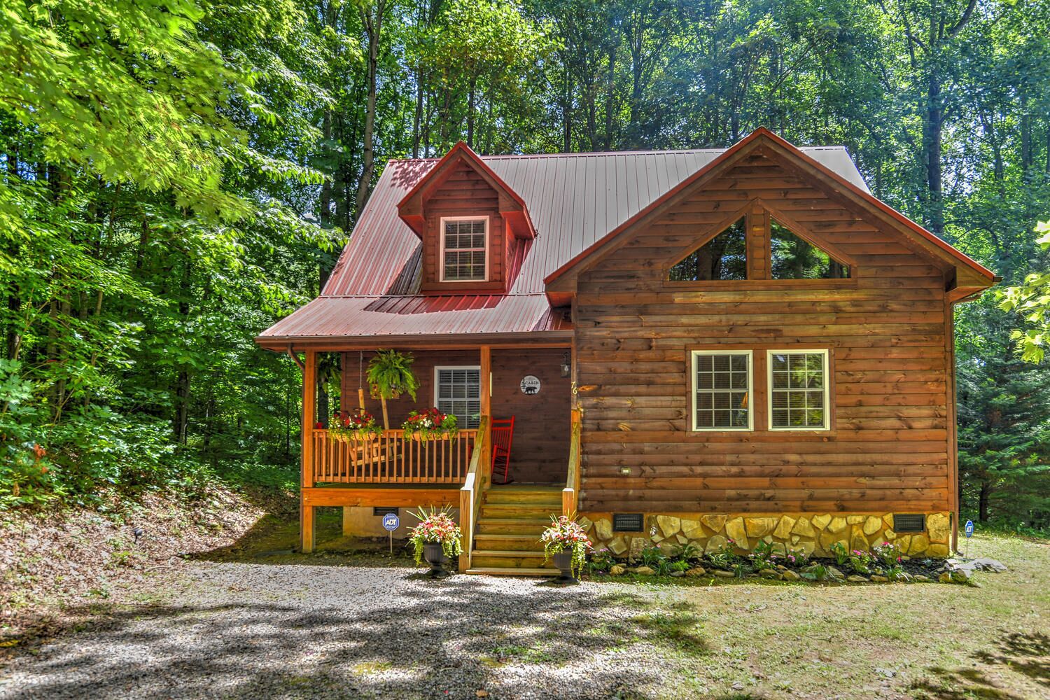 Cabin Rentals In Cherokee Nc Log Cabins For Rent