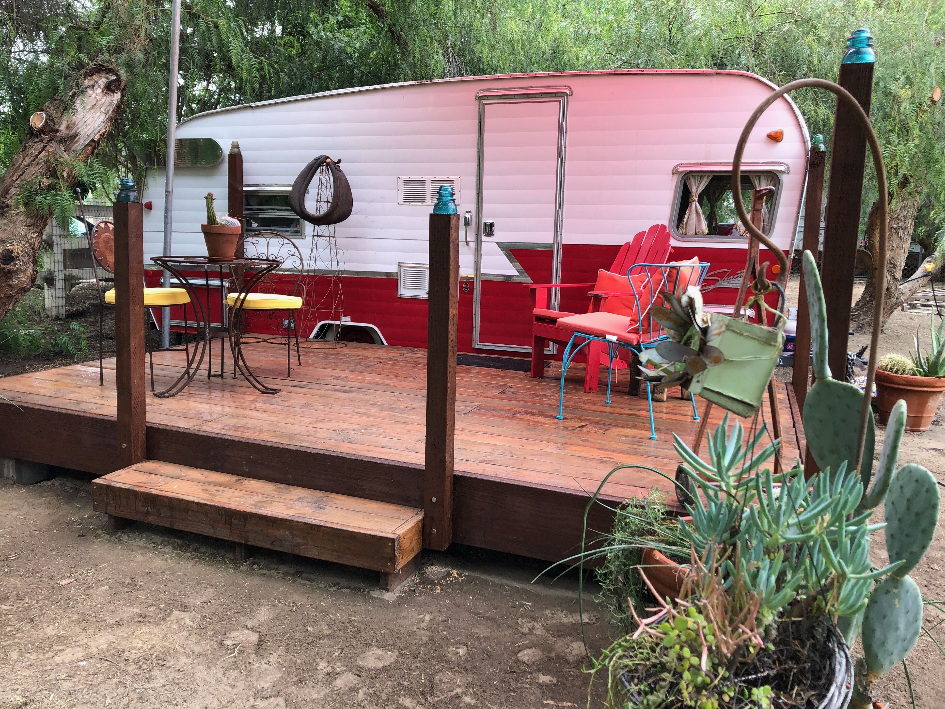 WIne Country Farm Stay; Classic Retro Glamping! in Temecula, United States