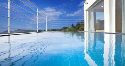 The Mare Pool Villa Pension