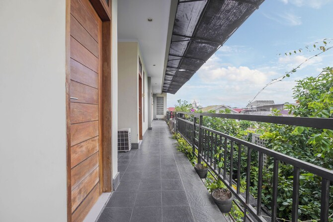 Makassar Guest House in Makassar | Expedia