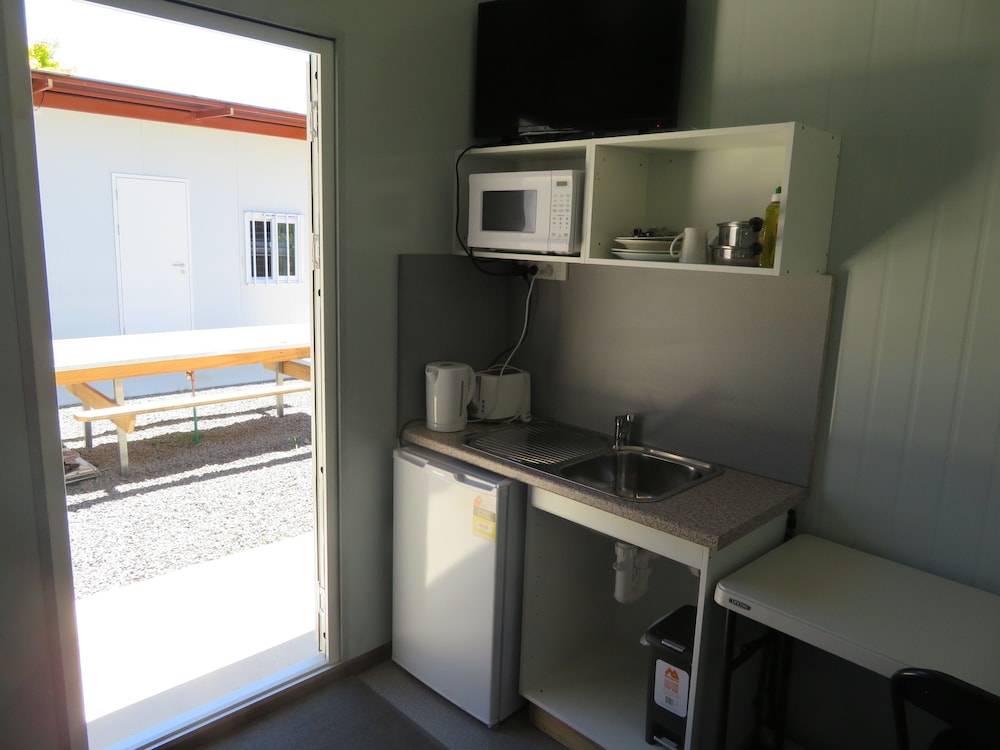 Latrobe Mersey River Caravan & Cabin Pk