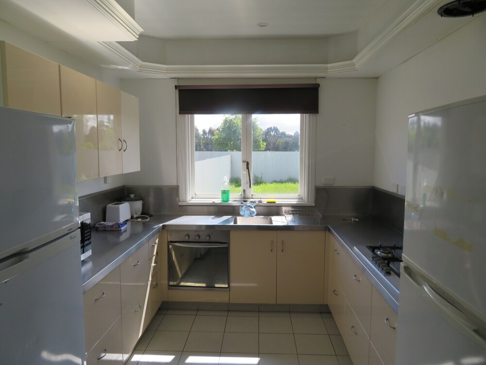 Latrobe Mersey River Caravan & Cabin Pk
