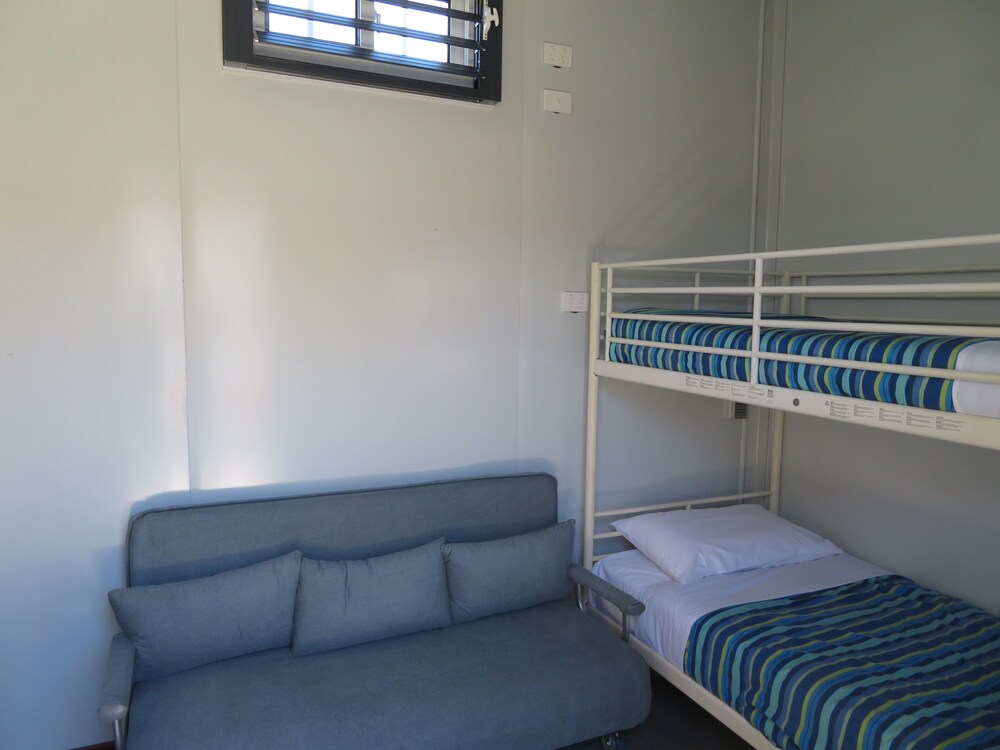 Latrobe Mersey River Caravan & Cabin Pk