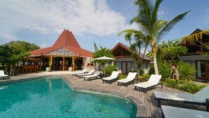 Outdoor pool, open 6:00 AM to 11:00 PM, pool umbrellas, pool loungers