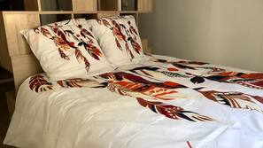 1 chambre, fer et planche à repasser, accès Internet, draps fournis