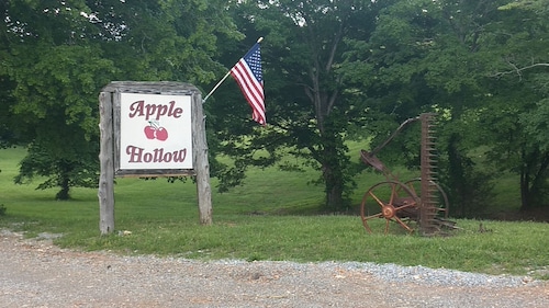 Best Cabins In Oak Grove For 2020 Find Cheap 59 Cabins Rentals