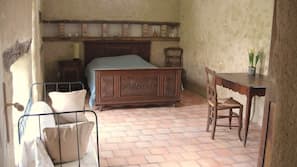 2 chambres, lits bébé (gratuits), Wi-Fi gratuit