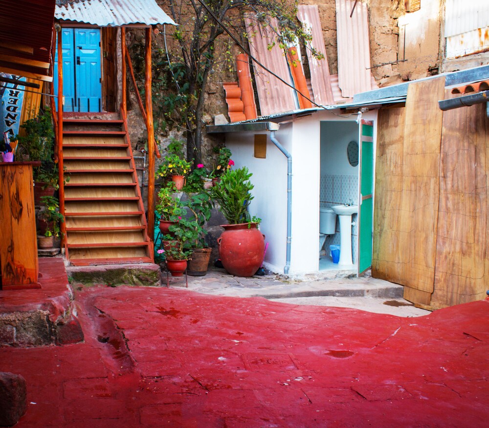 Hostal Los Cerezos In Cusco Hotel Rates Reviews On Orbitz