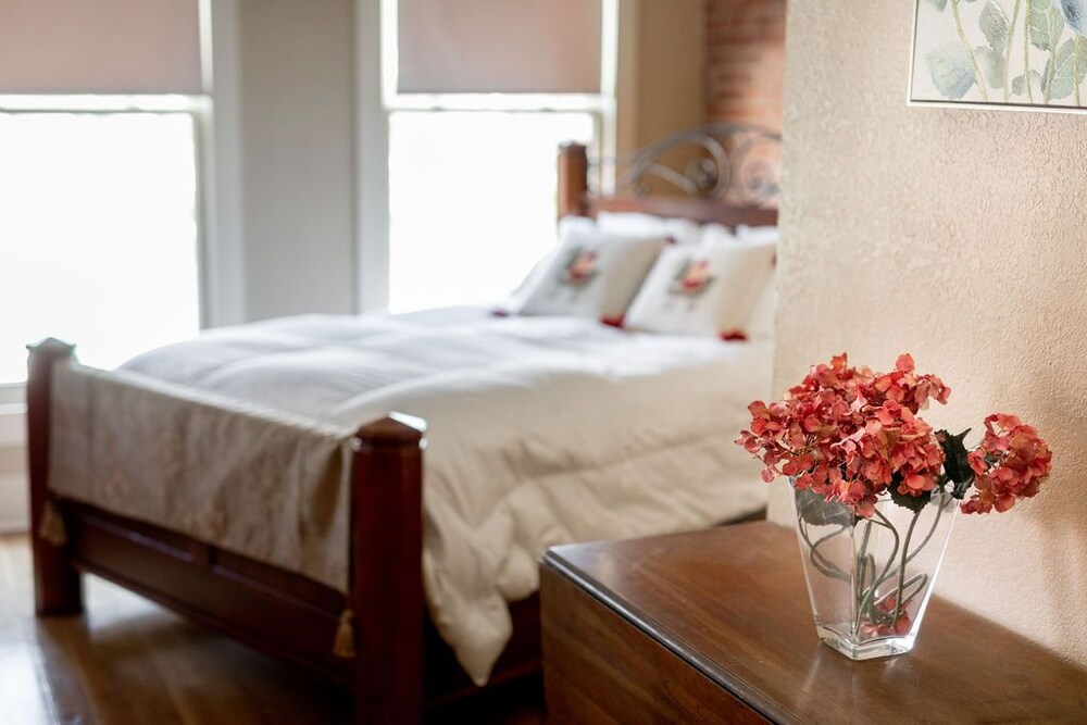 Charming Loft located in the Historic River District downtown Ozark Mo. in Ozark Best Rates