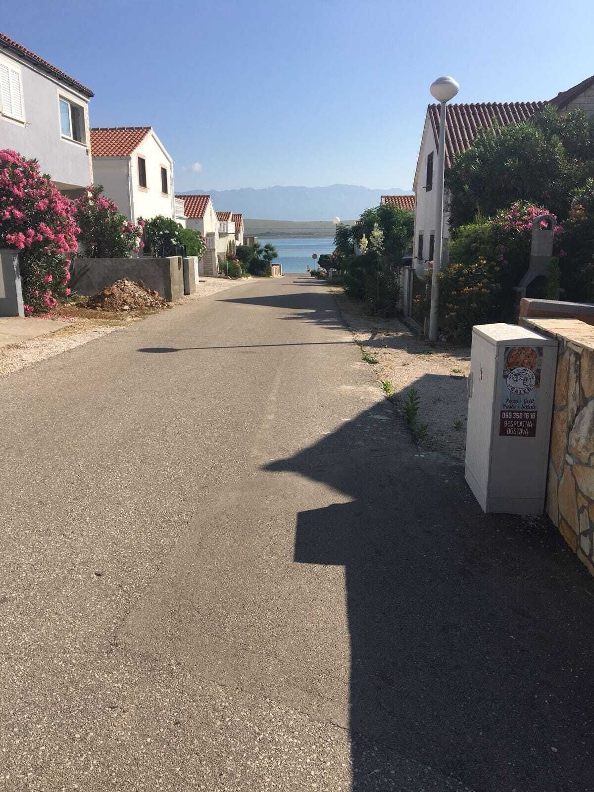 Apartment, Max. 6 People, 2 Rooms, 63 Sqm, Terrace, Beach 50m in Vir in Vir, Croatia