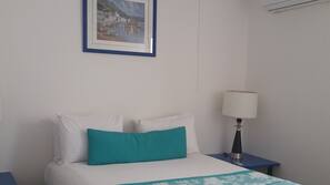 Blackout drapes, iron/ironing board, free WiFi, linens