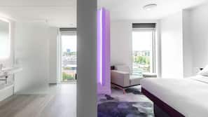 Luxe beddengoed, traagschuim, een kluis op de kamer, een bureau