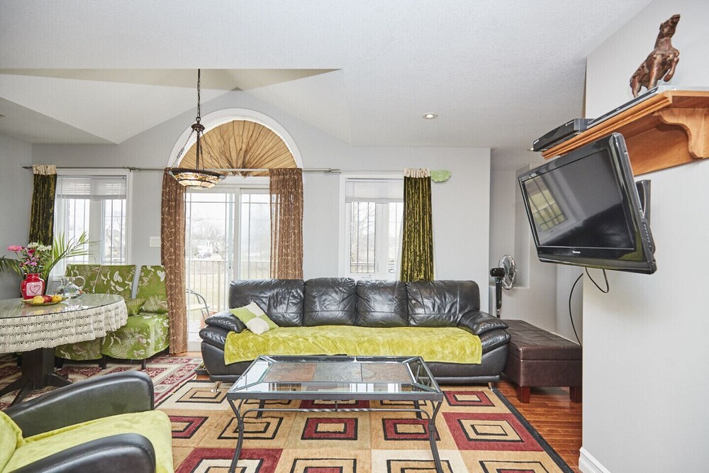 Two Rivers Bed Breakfast Niagara Falls Two Rivers 3