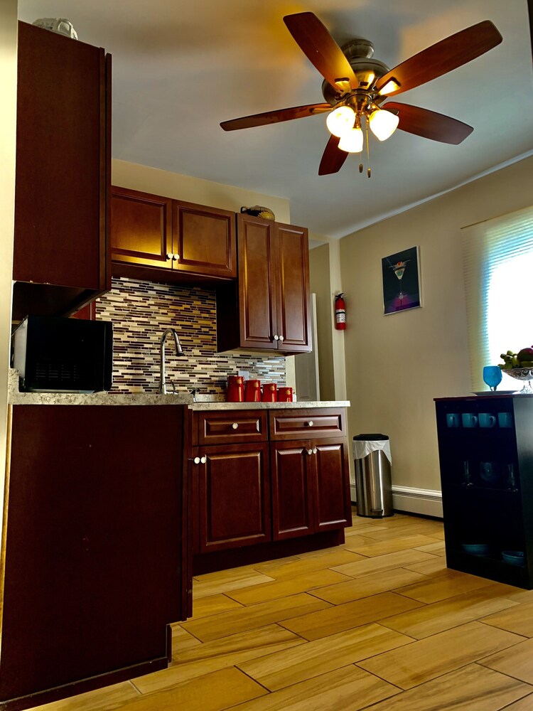 Newly renovated & well-appointed <br>On the Line Mas & RI <br>(1st floor)50% long term