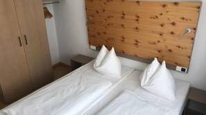 1 bedroom, Internet