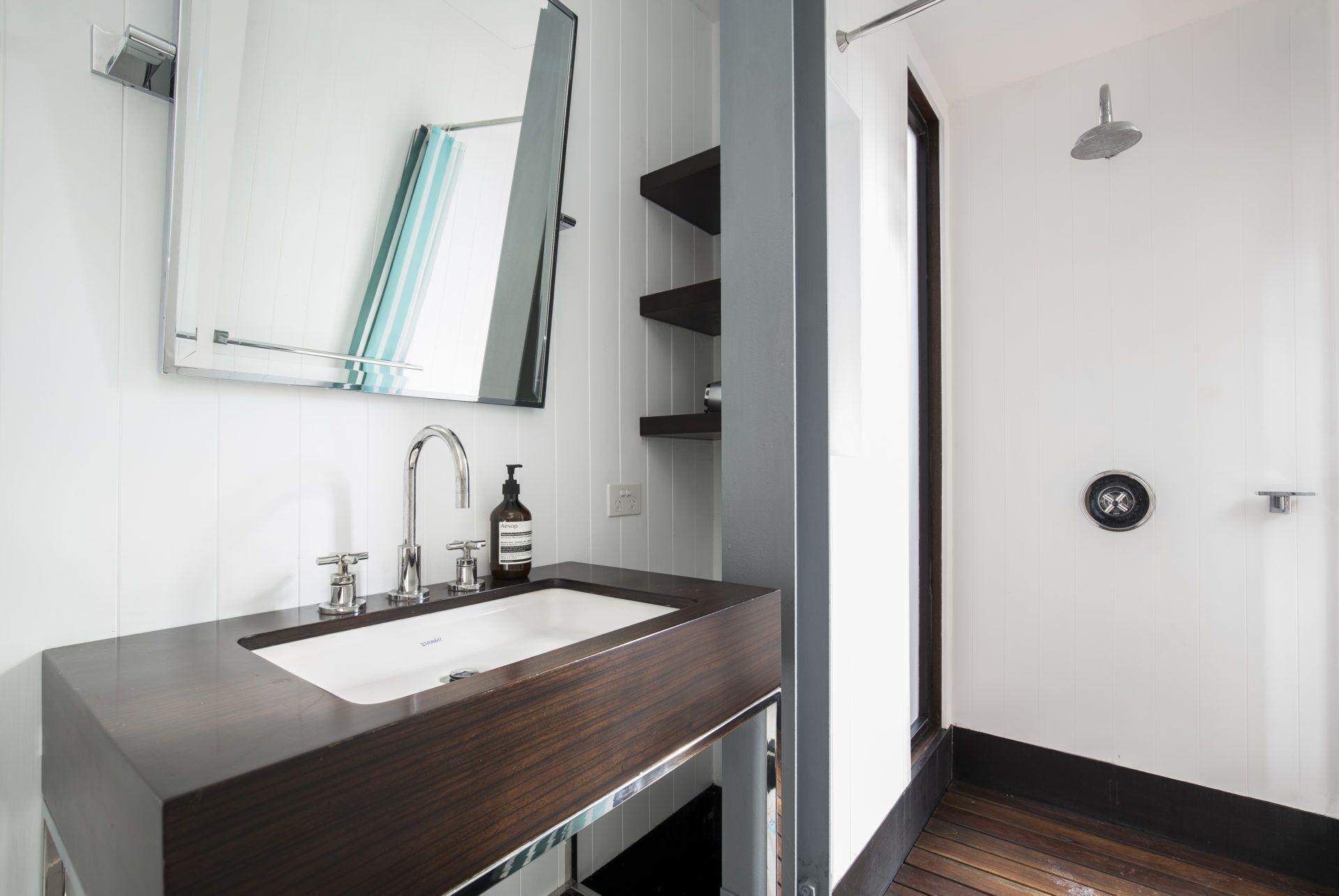 The Pavilions - Picnic Bay, QLD