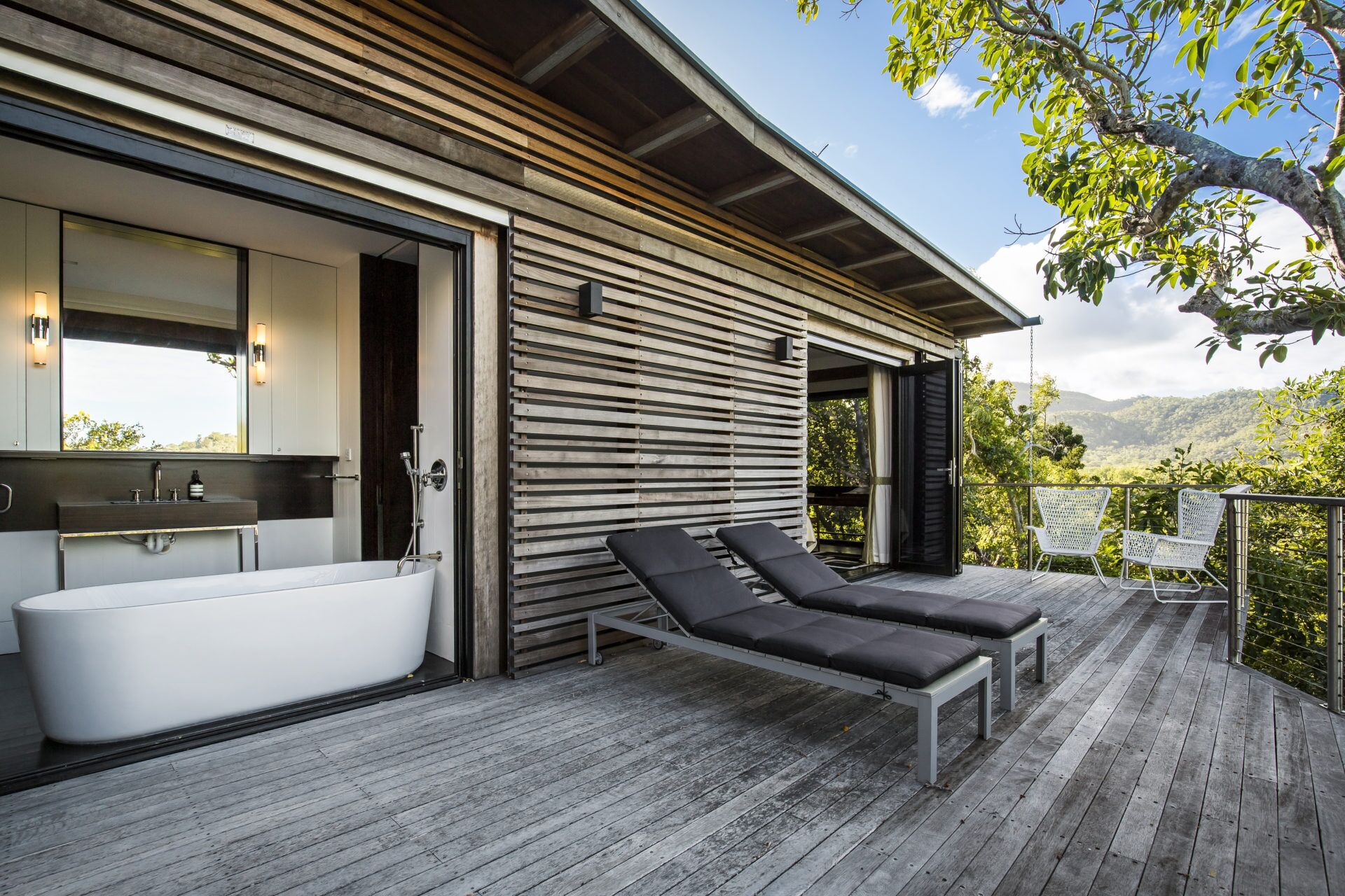 The Pavilions - Picnic Bay, QLD