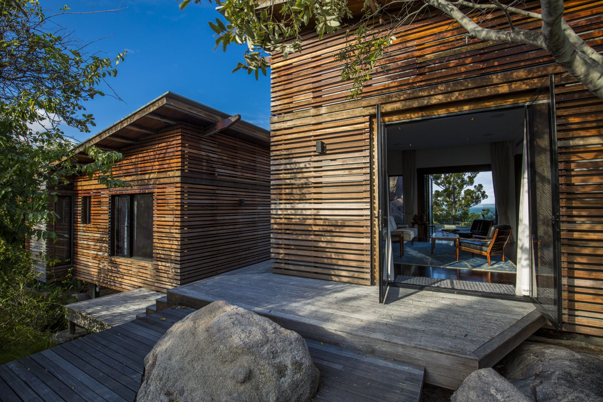 The Pavilions - Picnic Bay, QLD