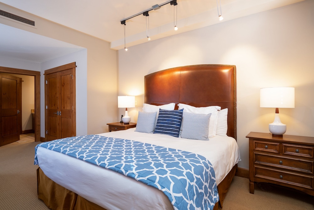 Luxury 3BD Village at Northstar Residence Iron Horse North 204