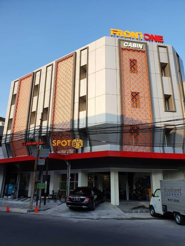 Front One Cabin Slamet Riyadi Solo In Surakarta Hotel Rates