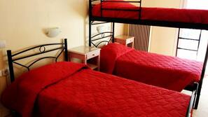 Coffre-forts dans les chambres, fer et planche à repasser sur demande