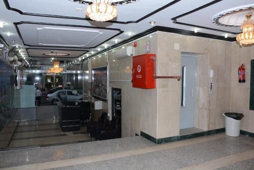 Al Eairy Hotel Apartments Madinah 14 In Medina Hotel Rates - 