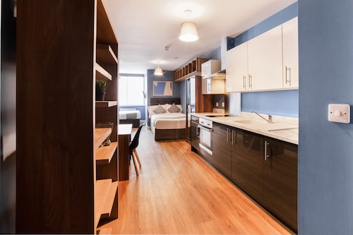 Liverpool England Hotels From 31 Hotel Deals Travelocity