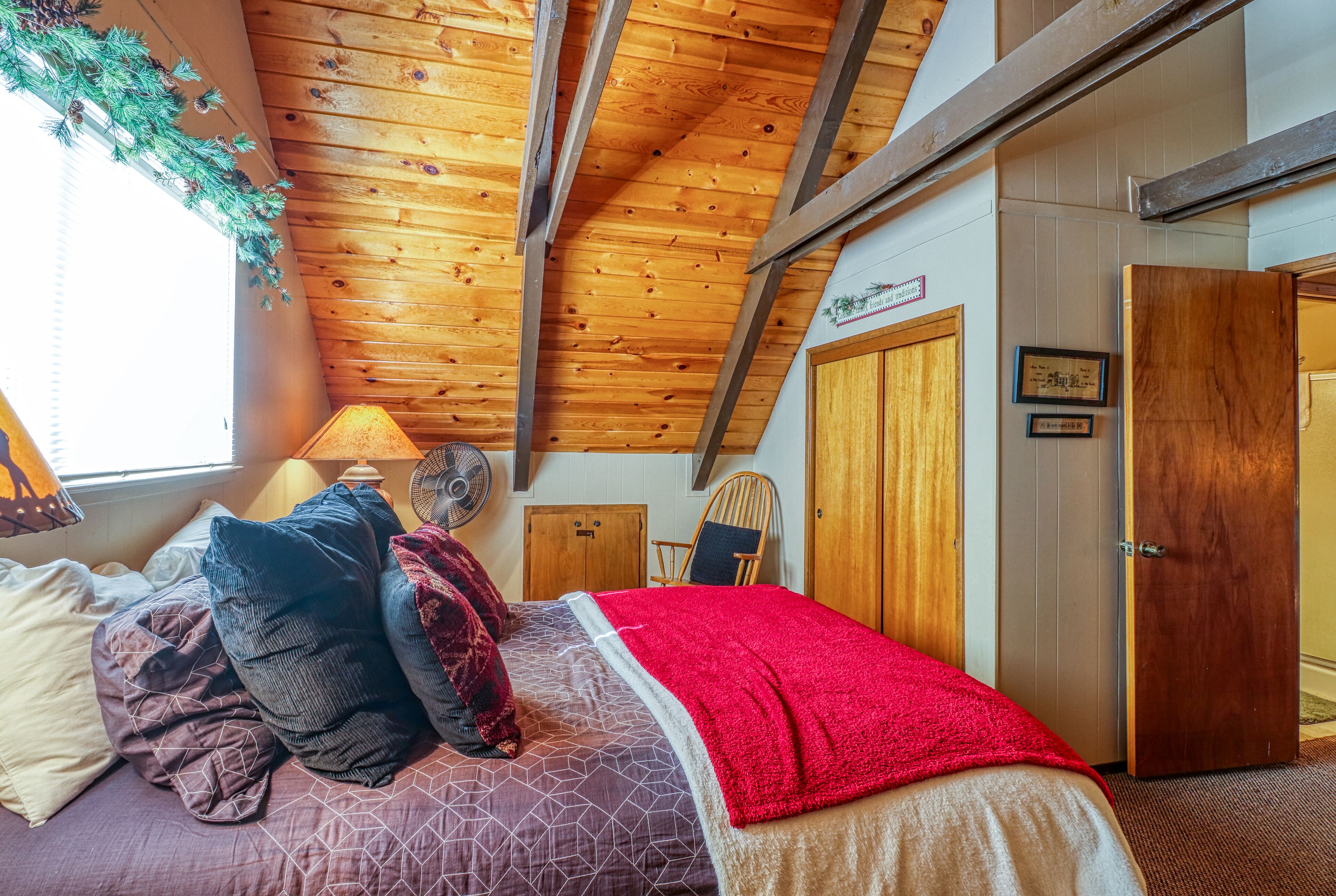 Tree-lined family cabin w/ large deck, pool table, foosball table, & fireplace! in Arnold, United States