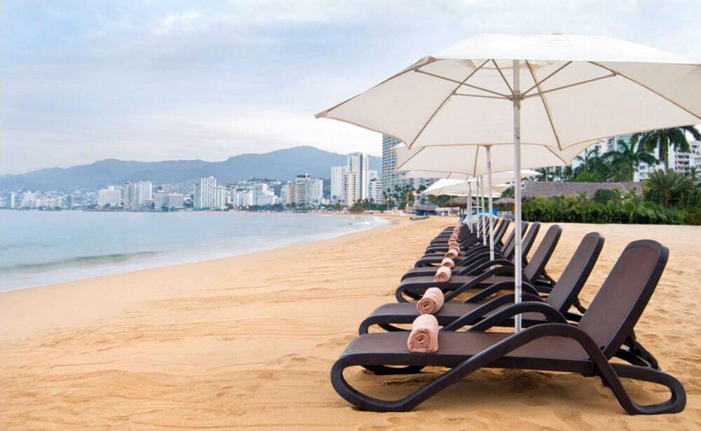 Dreams Acapulco Resorts & Spa All Inclusive in Acapulco Best Rates