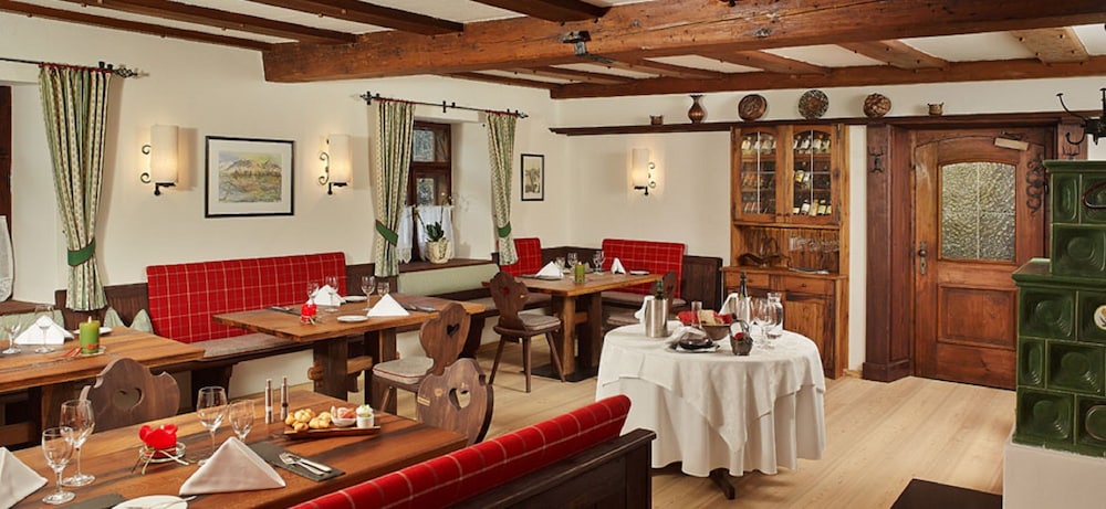 Brunnwirt Essen & Wohnen in Fuschl am See, Austria