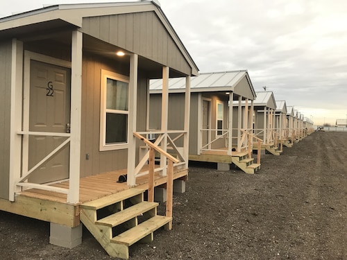 Best Cabins In Fort Stockton For 2020 Find Cheap 44 Cabins