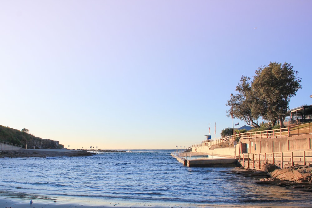 The Clovelly Hotel
