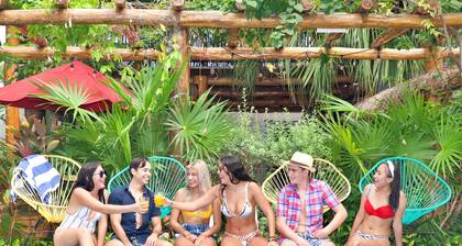 Hotel Villas Colibrí Suites and Bungalows.