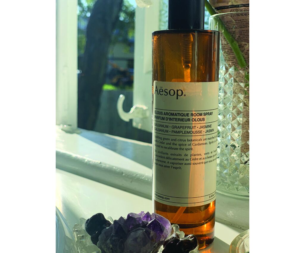 Spacious and light beach house - 7 mins from Cairns CBD