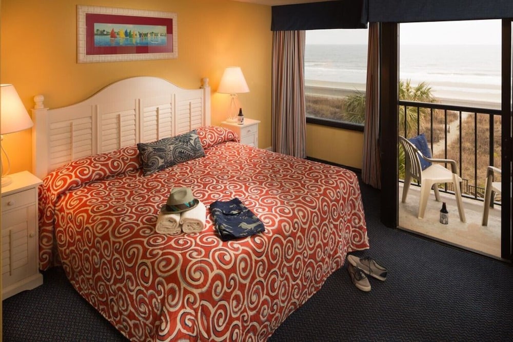 Room, OCEANFRONT NORTH MYRTLE BEACH, SC Near cherry Grove and Pier