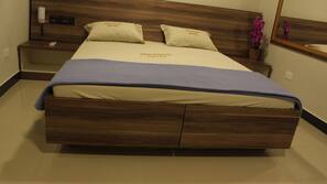 Blackout curtains, iron/ironing board, free WiFi, linens