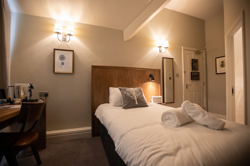 The Cross Keys Reviews, Photos & Rates