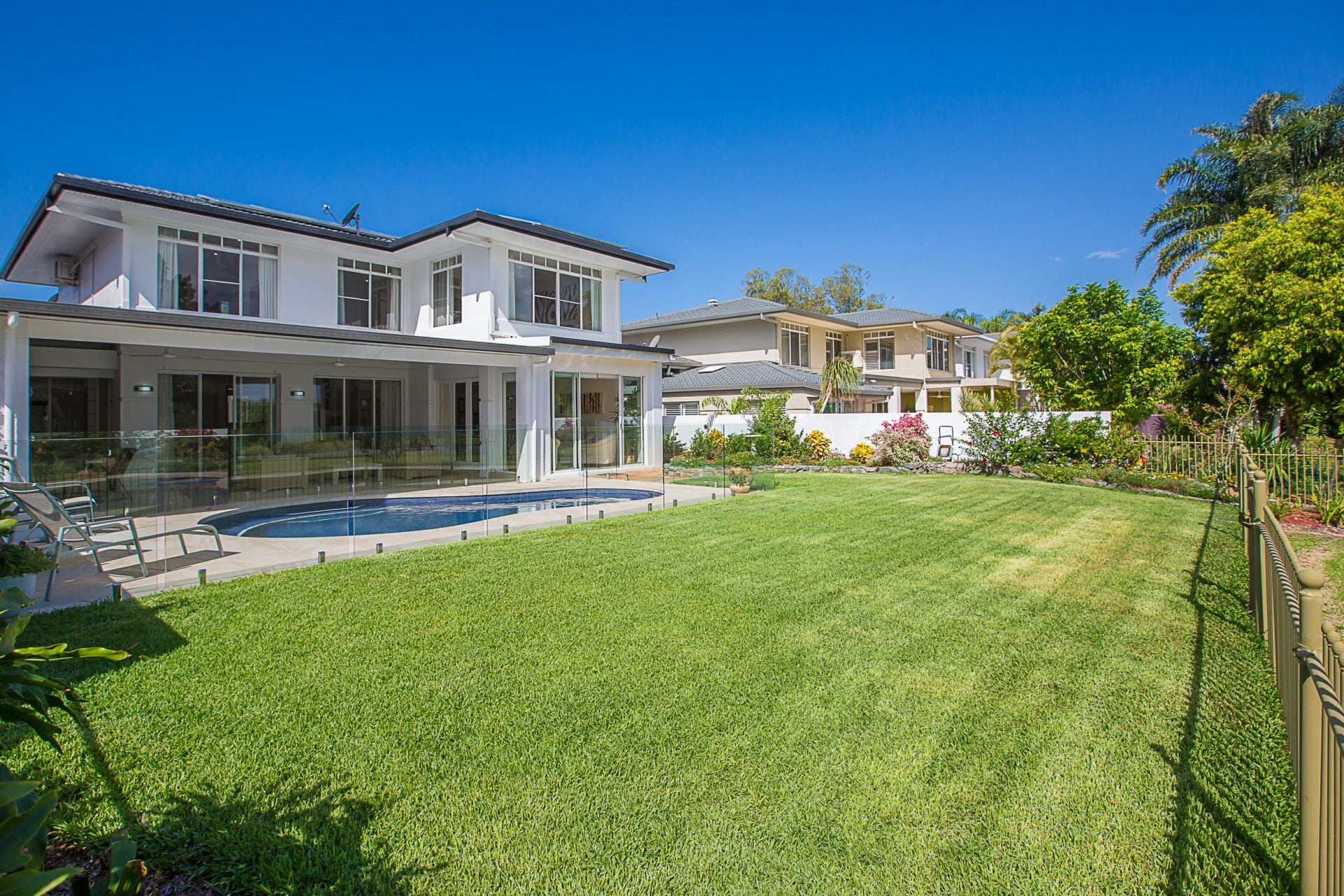 Luxury Modern Home with stunning Golf Course Views